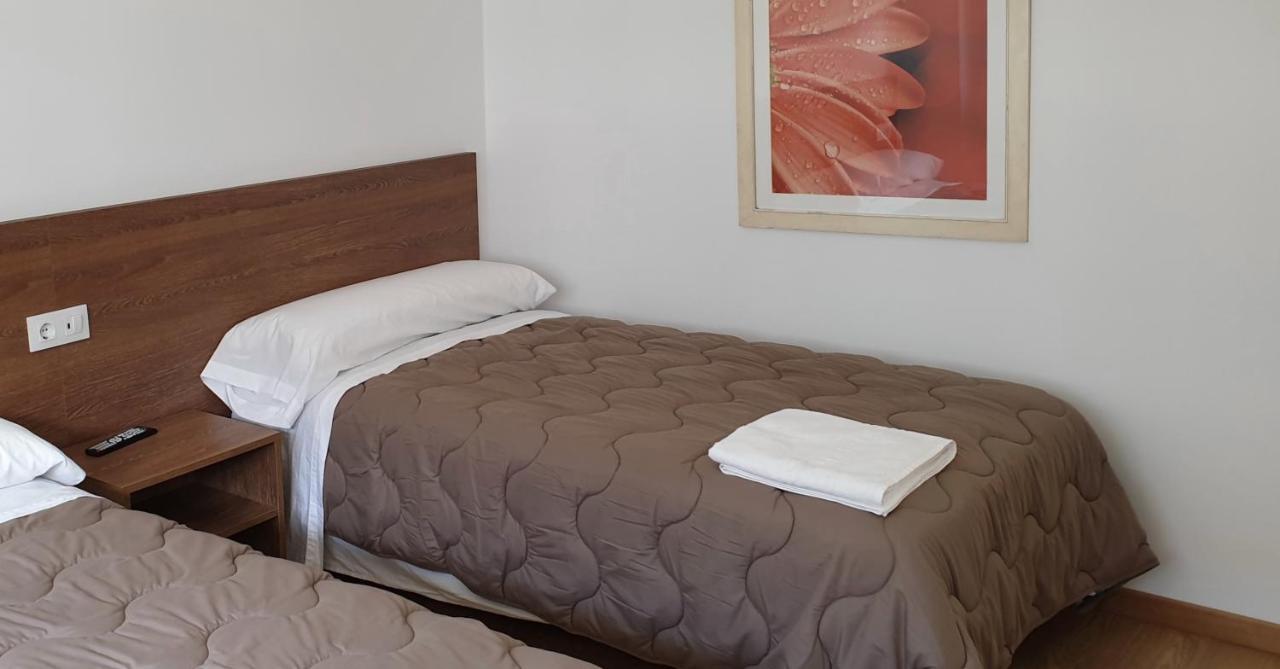 Porriño Pension Cando מראה חיצוני תמונה